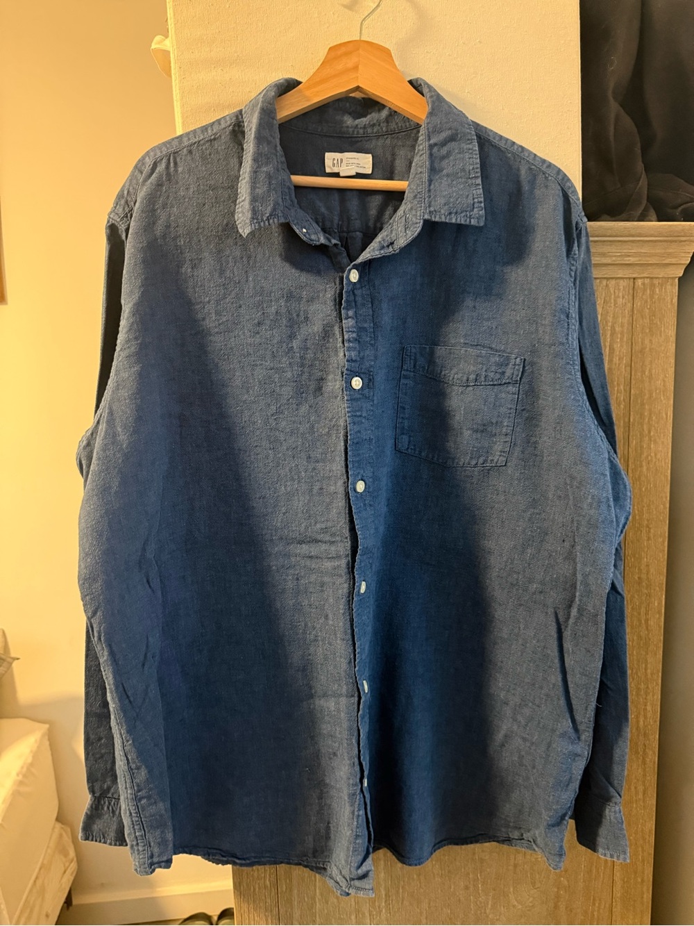 GAP Men's Indigo Button-Front Linen Blend Shirt